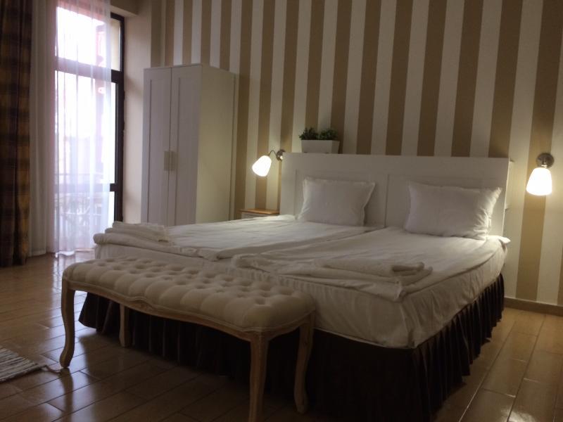 Art Hotel ヴァルナ エクステリア 写真