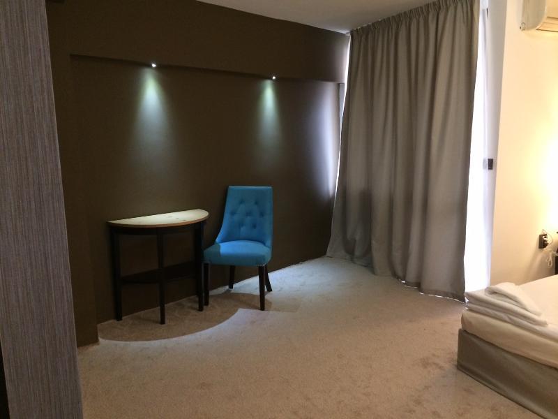 Art Hotel ヴァルナ エクステリア 写真